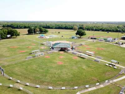 Fort Meade Middle Senior School Field - Baseball 4 in Fort Meade