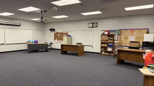 Lacoochee Elementary School Classroom Standard in Dade City