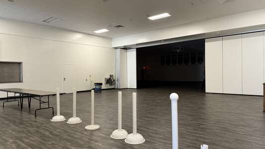 Cerro Villa Middle School Cafeteria in Villa Park