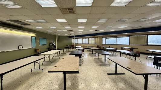 Frank H. Peterson Academies of Technology Classroom Standard (3hr min) in Jacksonville 3
