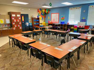 Little River Elementary School Classroom Standard in Orlando