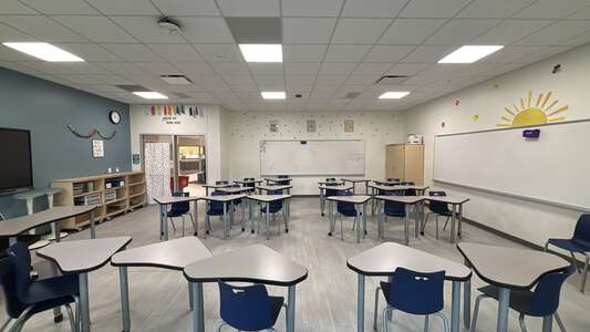 Gahanna Middle School East Classroom Standard in Gahanna 3