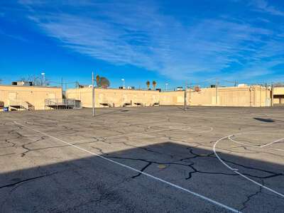 Ronnow - C. C. Elementary School Outdoor Basketball Courts in Las Vegas
