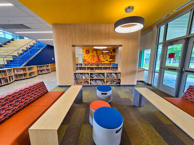 Jefferson Terrace Academy Library in Baton Rouge 2