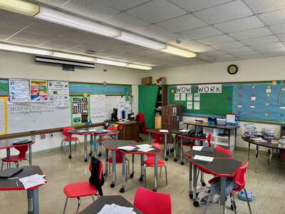 Birdie Alexander Elementary School Classroom Standard in Dallas