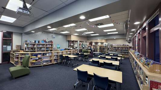 Plaza Vista School (K-8) Library in Irvine