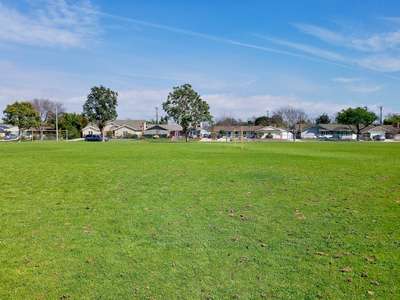 Francis Hopkinson Elementary School Field - Practice 2 - Medium in Los Alamitos