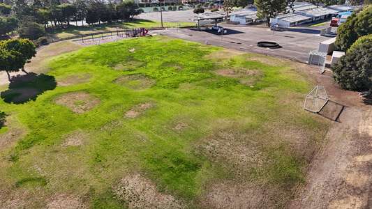 Harbor View Elementary School (K-6) Field - Utility 2 in Corona del Mar