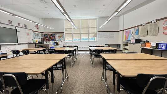 Inglewood Middle School Classroom Standard in Sammamish