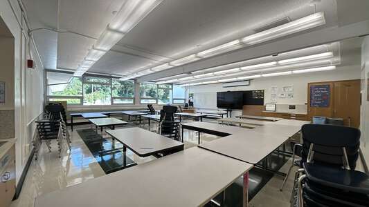 Walker Middle School Classroom Standard in Salem 2