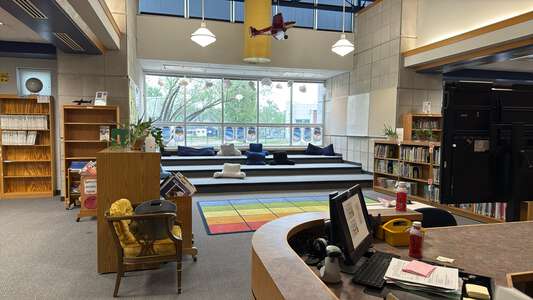 Allen Elementary School Library in Wichita 4