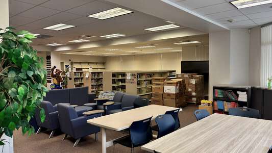 Rancho Viejo Middle School Library in Hemet