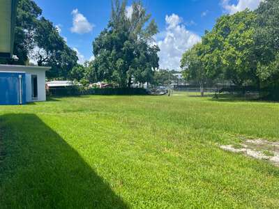 Oak Grove Elementary School Field - Practice in Miami 4