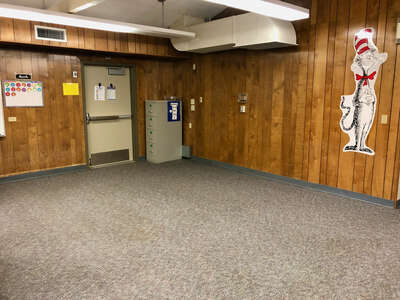 Lakewood Elementary School Library in Modesto