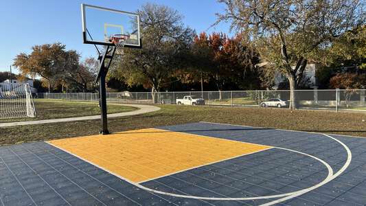 North Hi Mount Elementary School Outdoor Basketball Courts in Fort Worth