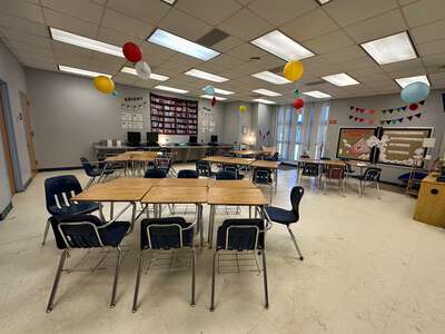 Deane Bozeman School Classroom Standard in Panama City