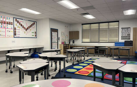 Cross Elementary School Classroom Standard in Mesquite