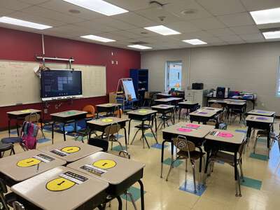 Burton-Pack Elementary School Classroom Standard in Columbia