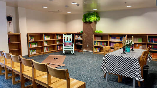 Smith Elementary Library in Houston