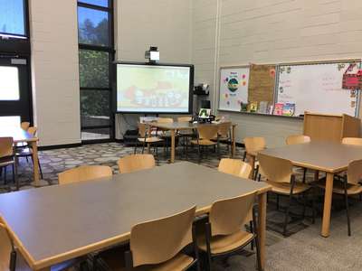 Oxmoor Valley Elementary School Library in Birmingham