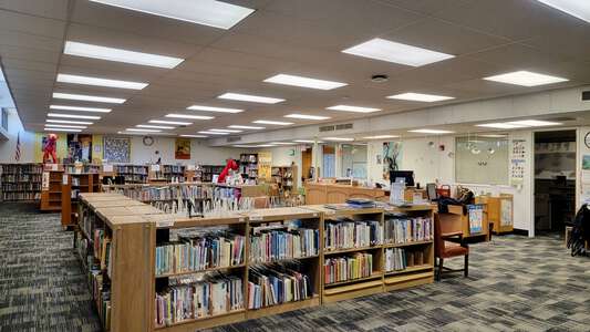 Hawthorne Elementary School Library in Beverly Hills