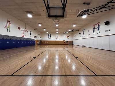 Boeckman Creek Primary School Gym in Wilsonville