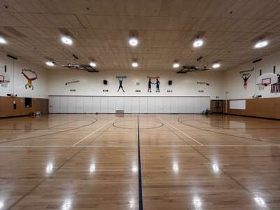 Boeckman Creek Primary School Gym in Wilsonville