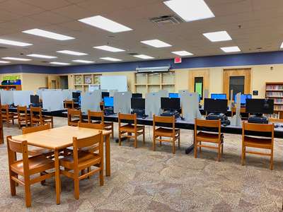 Sand Lake Elementary School Media Center in Orlando
