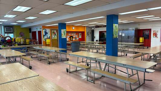 Faraday - Michael Faraday Elementary School Cafeteria in Chicago 3
