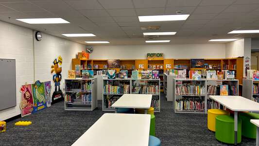 White Oaks Elementary School Library in Virginia Beach