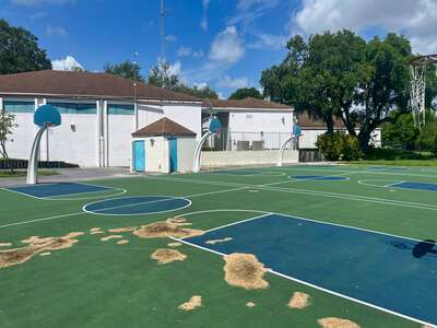 Virginia A. Boone/Highland Oaks Elementary School Outdoor Basketball Courts in Miami 3