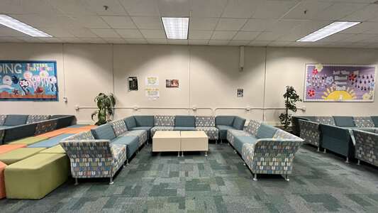 Edward H. White High School Library (3hr min) in Jacksonville