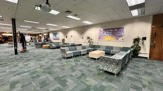 Edward H. White High School Library (3hr min) in Jacksonville