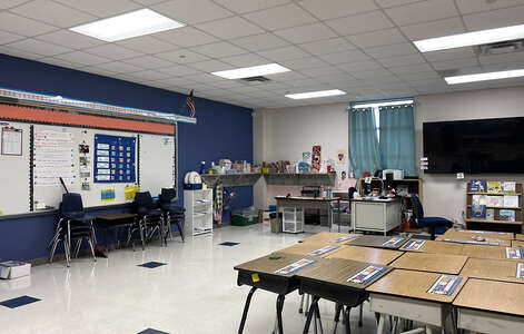 Hodges Elementary School Classroom Standard in Balch Springs