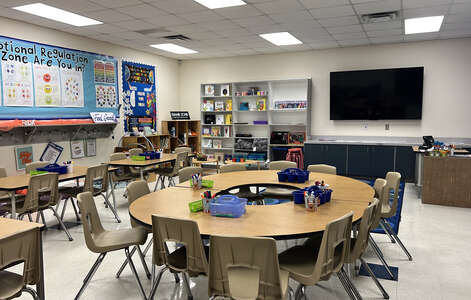 Hodges Elementary School Classroom Standard in Balch Springs
