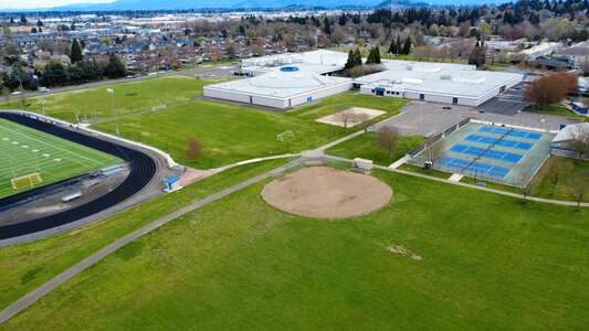 Churchill High School JV Softball in Eugene 2
