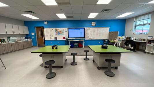 Willow Oak School  Classroom Standard in Mulberry 4