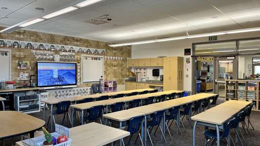 Helen Keller Elementary School Classroom Standard in Kirkland