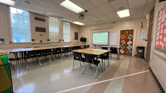 Roosevelt Academy School Classroom Standard in Lake Wales 2
