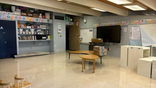 Harold Keller Elementary School Classroom Standard in Metairie 2
