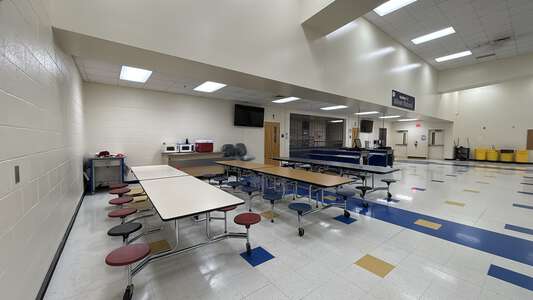 Hickory Grove Elementary School Cafeteria in Charlotte 2