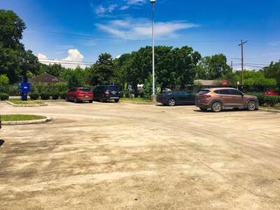 Whidby Elementary Parking Lot in Houston