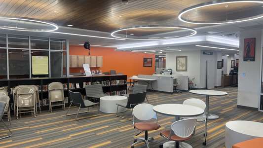 Polytechnic High School Library in Fort Worth