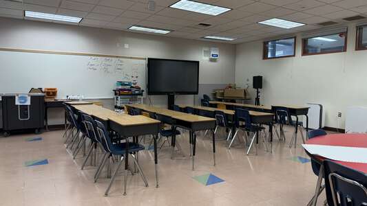 Rosa Parks Elementary School Classroom Standard in Lynwood