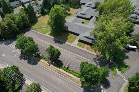 Spring Creek Elementary School Parking Lot - Front in Eugene