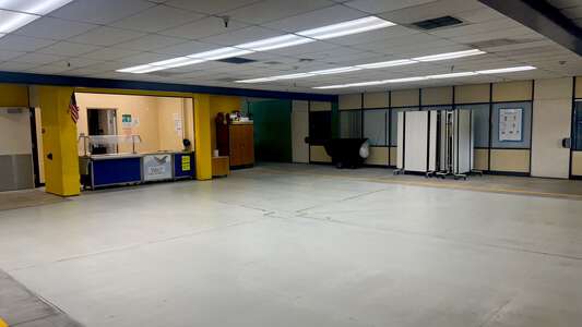 Berylwood Elementary School Eating Area 100 in Simi Valley