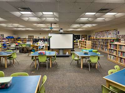 Chaparral Elementary School Library in Albuquerque