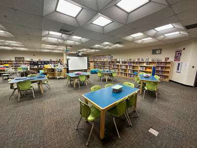 Chaparral Elementary School Library in Albuquerque