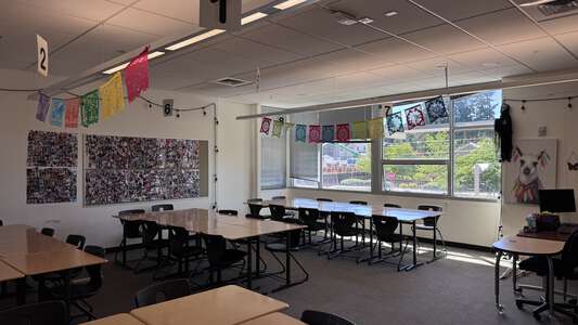 Lake Washington High School Classroom Standard in Kirkland