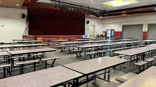 Stoller Middle School Cafeteria in Portland